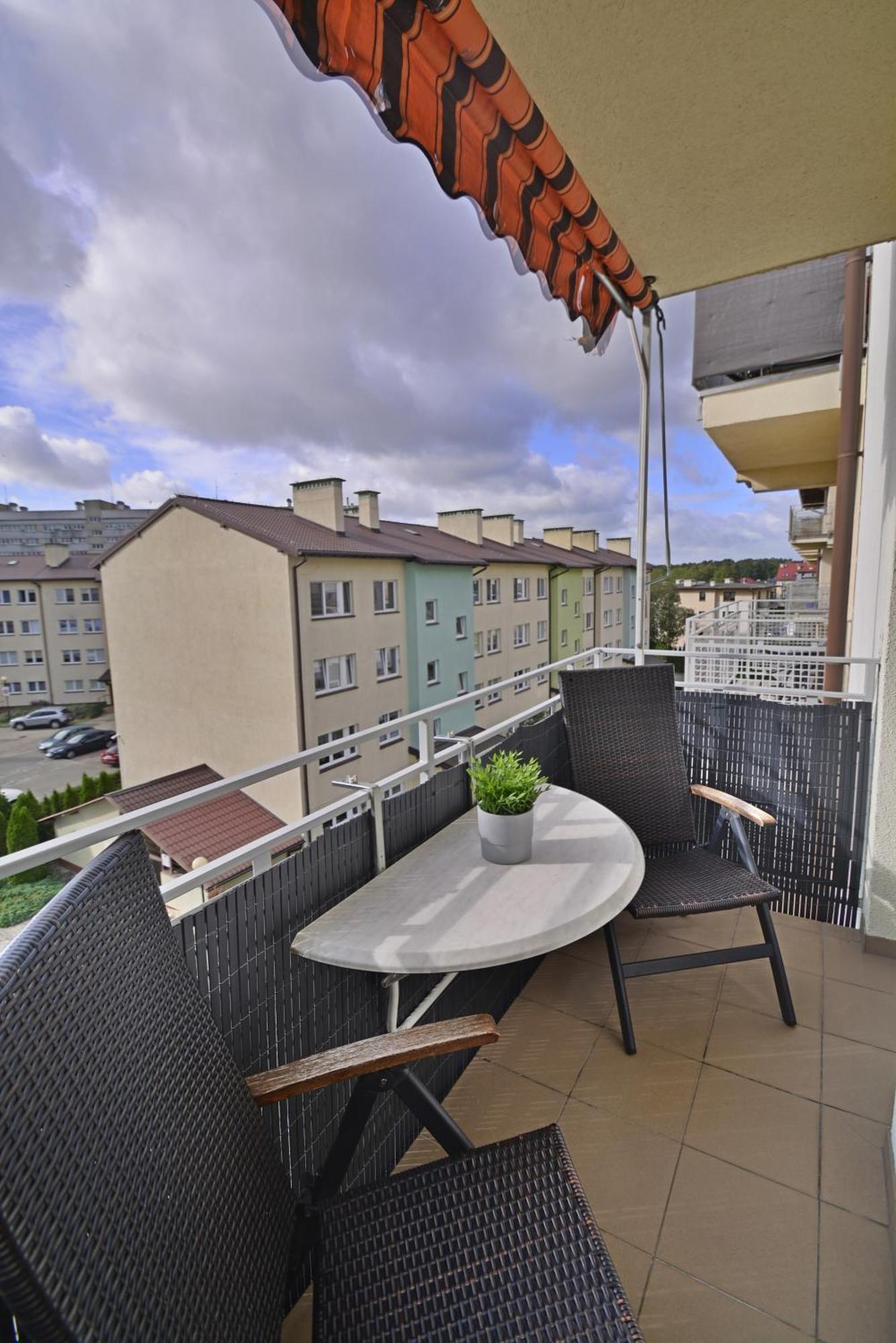 Apartamenty Bryza - Chelmonskiego - Parking - Centrum Swinoujscie Kültér fotó