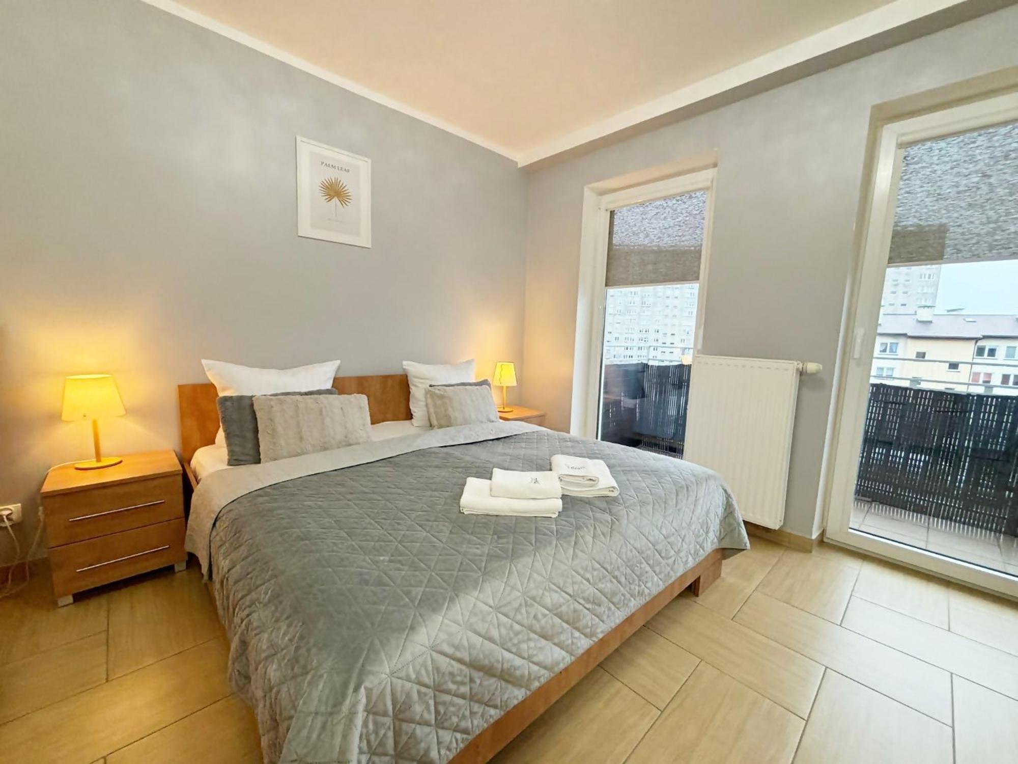 Apartamenty Bryza - Chelmonskiego - Parking - Centrum Swinoujscie Kültér fotó